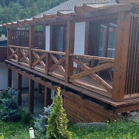 B2 Langa Strandul Banffy ロッジ Topliţa