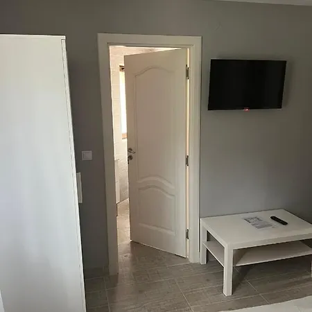 B2 Langa Strandul Banffy