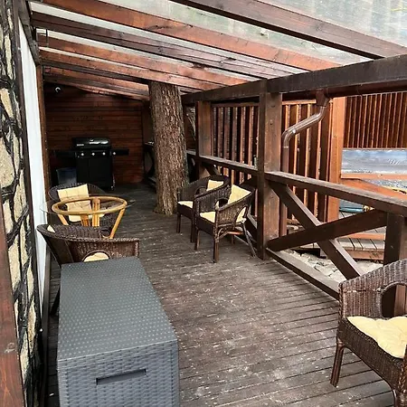 ロッジ B2 Langa Strandul Banffy Topliţa